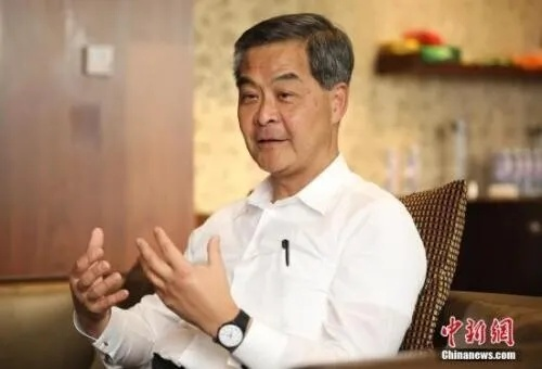 澳门资料大全水果奶奶|探索新机遇的未来之路_创新版.9.332